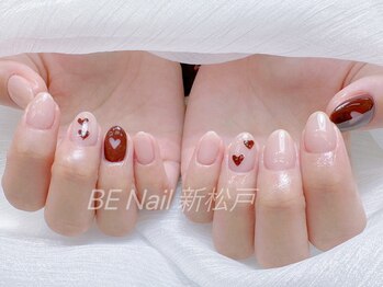 ビーネイル 新松戸(BE NAIL)/アートやり放題4本コース