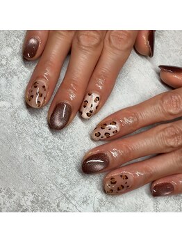 エーナイン イオンモール三川店/マグ×ヒョウ柄