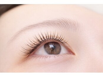 アイラッシュ リゾート メガミ 宝塚店(EYELASH RESORT MEGAMI)/超微軽量スーパーフラット♪