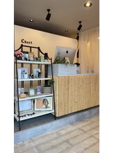 アイラッシュ シェリ(cheri)/商品も見やすく♪
