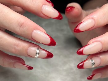 ブリスフルハピネス(Blissful happiness)/赤ラメフレンチ