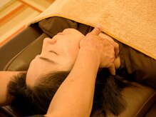 ファーストフォース鍼灸整体院 分倍河原店(1st. force鍼灸整体院)/小顔矯正の様子