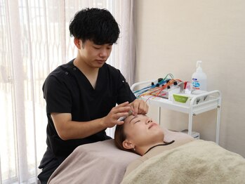 ハリノヒ 大阪院の写真/リフトアップ&ハリツヤUP!自信が持てる美肌へ◇ニキビ・肌荒れケアも◎《梅田/淀屋橋/北新地各駅徒歩10分》