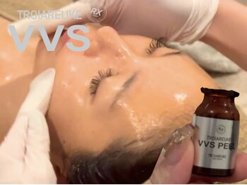 リエルエラン(Reelle Elan)/一撃で【水光肌】が叶う!!