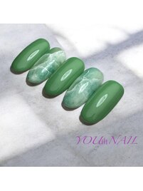 アイスグリーン大人ニュアンス