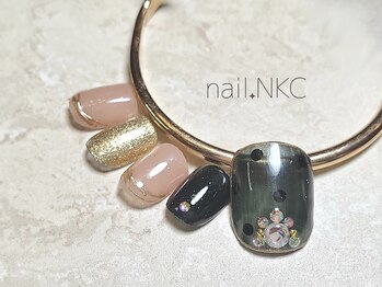 NKC/足元を引き締めるブラックカラー