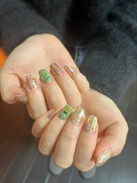 辰ネイル＆ミラーボール