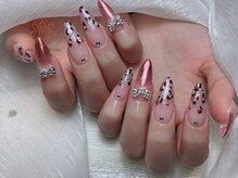 ウメネイルスタジオ(UME NAIL STUDIO)/長さだしやり放題×つけ放題
