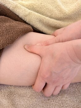 セレーン(serene)の写真/ 【そのむくみ、硬く繊維化する前に】最適圧で優しくもしっかり芯を捉え、翌朝の支度がはかどる軽い足へ。