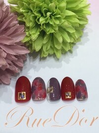 シックなマーブルネイル