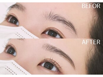 モストアイズ 大曽根(most eyes)の写真/【アイブロウスタイリング(wax+間引き)¥5500】眉形~眉間まで顔のバランスに合わせて印象上げる眉デザインへ