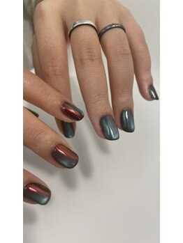 ビーカラフル 新宿店(BeColorful)の写真/【ジェルネイル¥3990~】シンプルだけどちょっと個性的!!でも可愛い!!クセになる可愛さ♪派手なデザインも◎