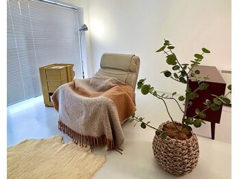 オット(Otto)の写真/落ち着いた空間で過ごせるプライベートサロン☆十日市付近/小網町駅・土橋駅から徒歩2分駅近サロン