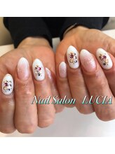 ルシア(Nail Salon LUCIA)/ホワイトグラデーション
