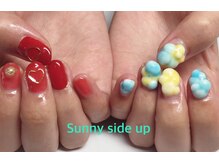 サニーサイドアップ ネイル(Sunny SideUp nail)/アシメトリー泡ネイル