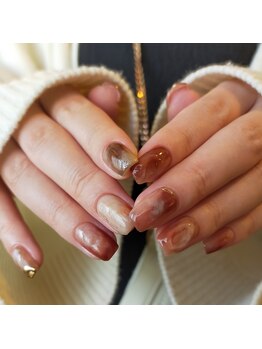 アプア(apua)/ニュアンスネイル