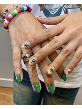 ウェイビーズ ネイル(wavy's.nail)/ワンカラー×星ネイル