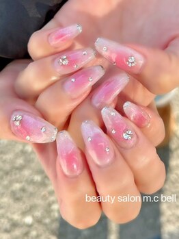エムシーベル(m.c bell)の写真/尼崎で珍しい[エアジェル]取扱☆繊細で美しいアートが◎シンプル・上品・華やかさを兼ね備えたネイルを…♪