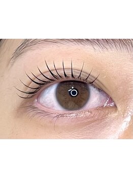 ナチュラル上品な目元にしたい