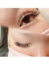 テイラー(Taylor)/ボリュームラッシュ140束　SONE