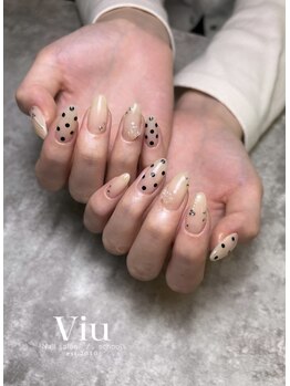 ビュウ 小倉店(Viu)/キレイめ　ドット