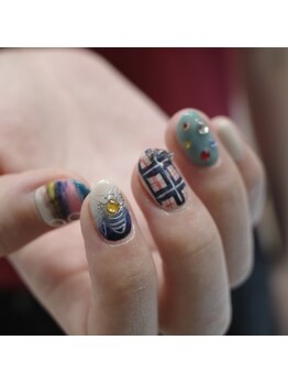 テス(TESS)/MIDDLE【 conatsu 】