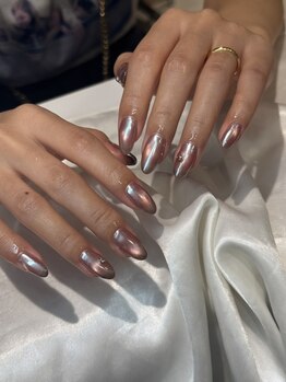 ビーカラフル 新宿店(BeColorful)の写真/【120分アートコース¥8990♪】時間内アートネイルやり放題♪韓国ネイルやワンホン、推しネイルにも◎新宿駅