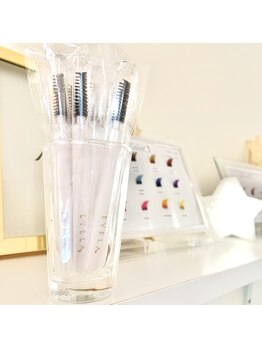 まつげエクステ専門店 アイラ 西葛西店(EYELA)/スクリューブラシ