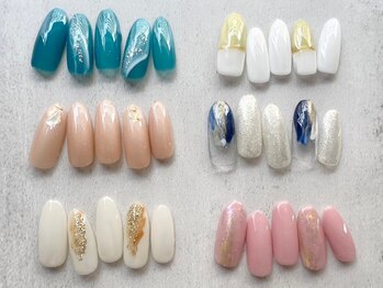 エイル ビューティー アルム(EIL beauty alm)の写真/EILで上品シンプル&オシャレな指先に♪視線を奪うこだわりNailで気分もUP!【キャンペーン¥4400/再来¥4900】