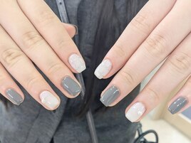 グレーとホワイト