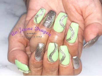 アン ジョーヌドラゴ/【自爪ネイル】ぷっくりネイル