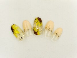 ひまわりネイル