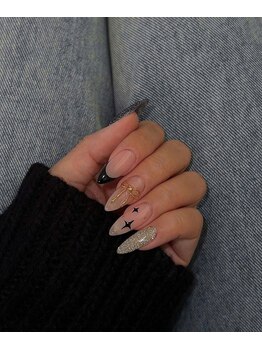 ヘブン ネイル 鶯谷(HEAVEN Nail)/アートネイルとチャームネイル