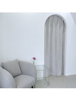 ILIY sapporo【アイリー】札幌円山店 ブラジリアンワックス脱毛&毛穴専門店/