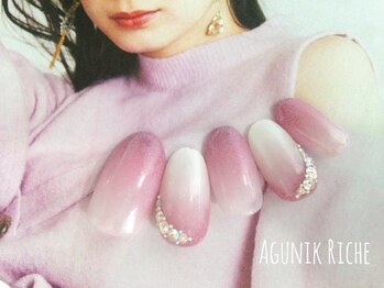 アグニークリッシェ(Agunik Riche)/【グラデーションネイル】