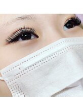 オン アイラッシュ(ON EYELASH)/ぱっちりくっきりな目元に！