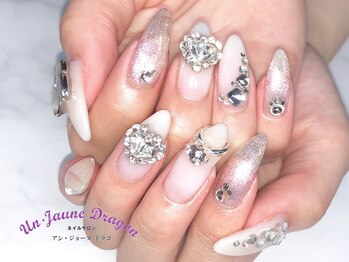 アン ジョーヌドラゴ/【自爪ネイル】ホワイトキラキラ