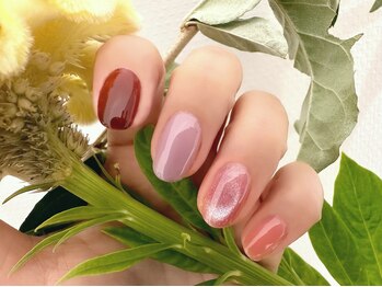 スタンダード アイネイル/塗分けマグネットネイル¥8800