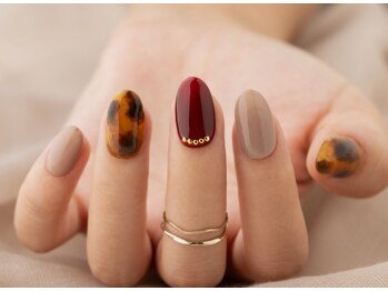 エムスラッシュ ソル センター南(M.SLASH SOL)/べっ甲ネイル