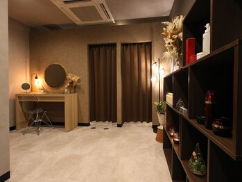 リイル バイ クレビア(REILE by Crebia)/店内写真