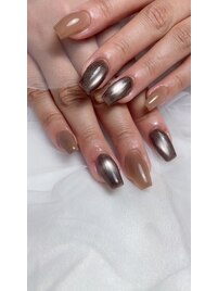 長さ出し×シンプルネイル