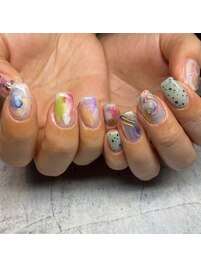 カラフルネイル