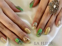ラ フルール(La Fleur)/個性派ネイル