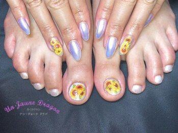 アン ジョーヌドラゴ/【フットネイル】ひまわりネイル