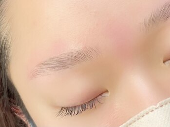 ビーラボ(BLabo)/ハリウッドブロウリフト