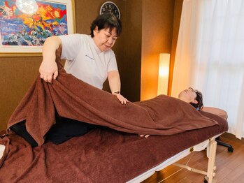 サンボディバランスの写真/歴25年以上の技術で歪み・姿勢を改善！骨格から筋肉まで徹底矯正し、この夏を楽しく♪