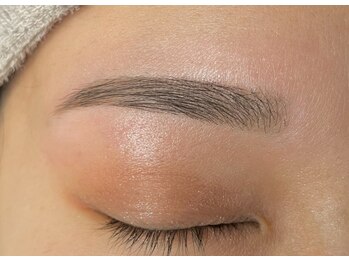 ラシク ゼロ 草加駅前(Lashiku Zero)/アイブロウワックス