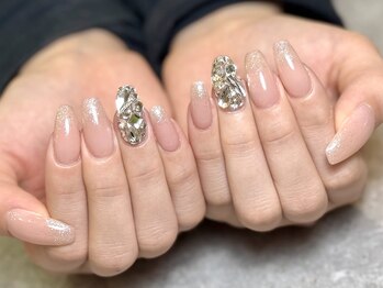 グロッシー ネイル 爪屋(Glossy nail)/施術者 YOU