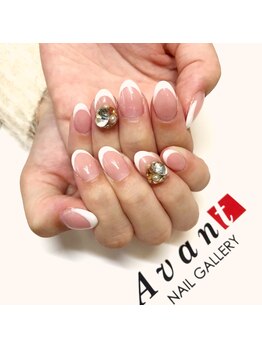 ネイルギャラリーアヴァン(NAIL GALLERY Avant)/白フレンチ