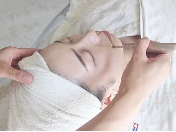 キレイナル(KIREINARU)/シミケア&毛穴専門店 KIREINARU